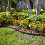 EcoBorder L landscape edging in a customer's yard