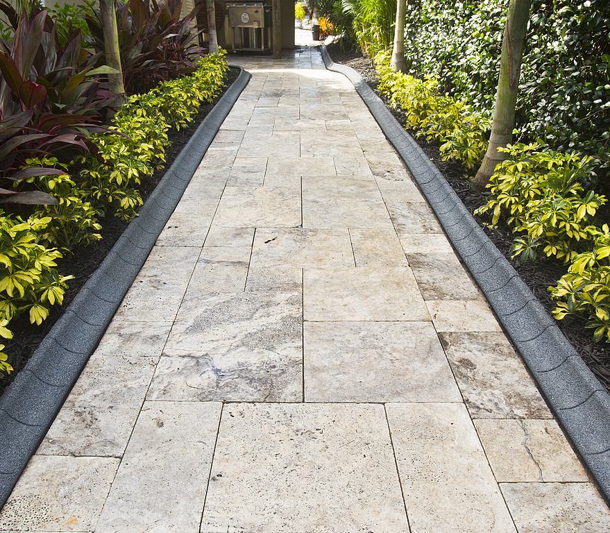 EcoBorder Curb landscape edging in a customer's yard