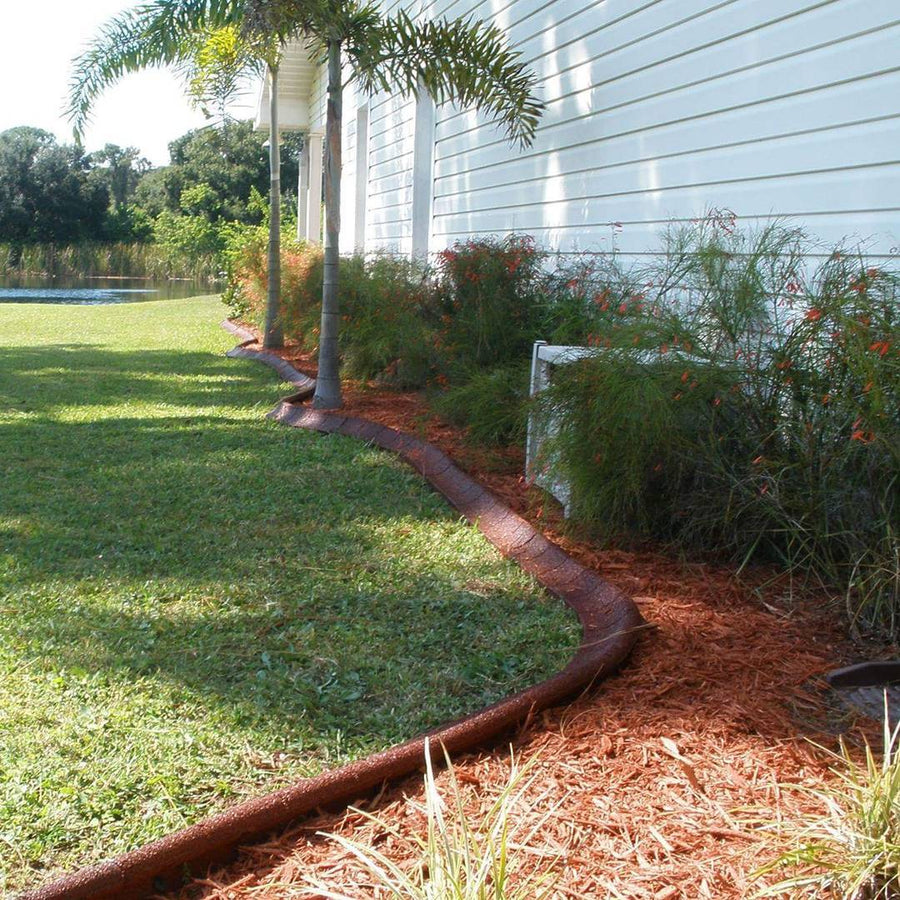 EcoBorder Curb landscape edging in a customer's yard