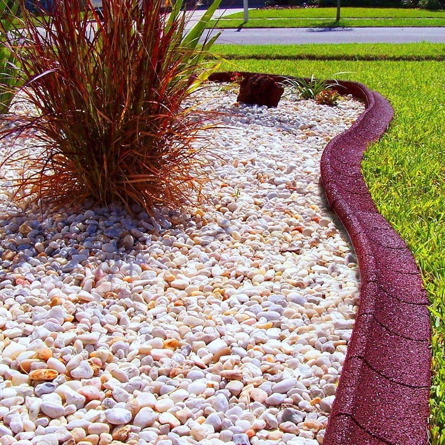 EcoBorder Curb landscape edging in a customer's yard