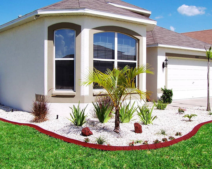 EcoBorder Curb landscape edging in a customer's yard
